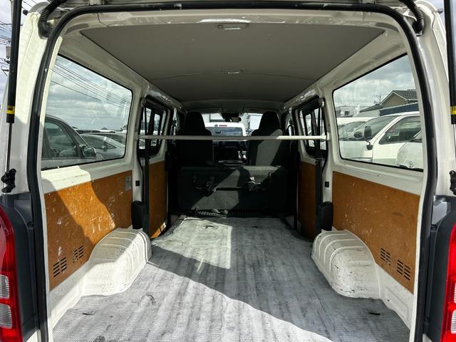 ハイエースバン DX 軽油 ナビ TV ETC キーレス 盗難防止装置 衝突回避軽減 横滑り防止装置 両側スライドドア PS PW エアバック(10枚目)