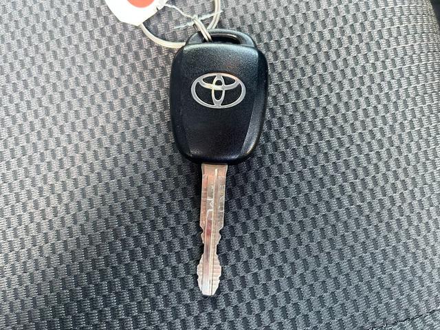 ハイエースバン ロングDX ナビ TV ETC バックカメラ キーレス 衝突回避軽減 横滑り防止装置 パワステ パワーウィンドウ エアバッグ ABS(8枚目)