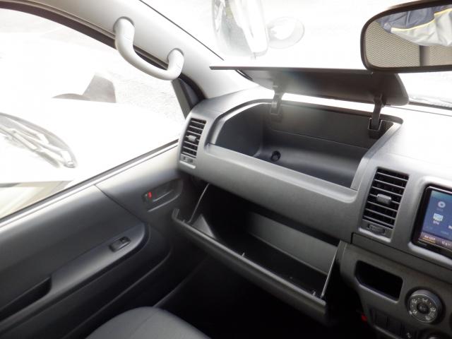 ハイエースバン ロングDX ナビ バックカメラ ETC キーレス TV CD 衝突回避軽減 MTモード付 盗難防止装置 両側スライドドア パワステ パワーウィンドウ ABS(22枚目)