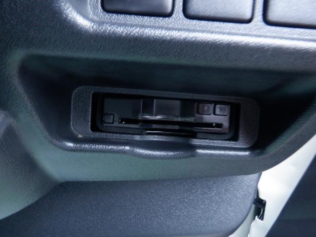 ハイエースバン ロングDX ナビ TV バックカメラ ETC キーレス 盗難防止装置 衝突回避軽減 横滑り防止装置 両側スライドドア CD パワステ パワーウィンドウ ABS(14枚目)