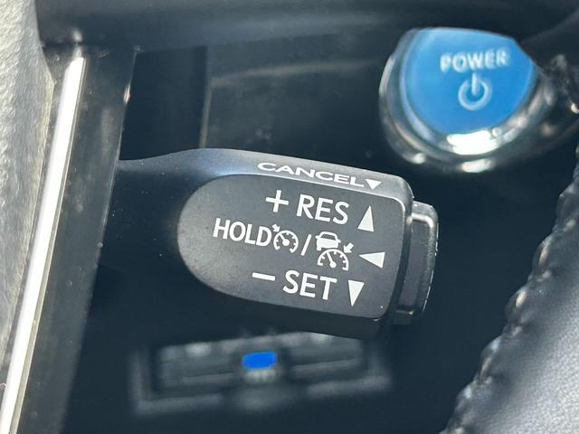 プリウス SセーフティプラスII ナビ バックカメラ ETC スマートキー 横滑り防止装置 衝突回避軽減 クルーズコントロール 盗難防止装置(17枚目)