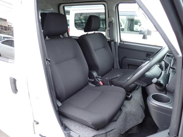 ハイゼットカーゴ クルーズSAIII ナビ ETC キーレス 衝突回避軽減 横滑り防止装置 トラクションコントロール アイドリングストップ 両側スライドドア パワステ パワーウィンドウ ABS(6枚目)