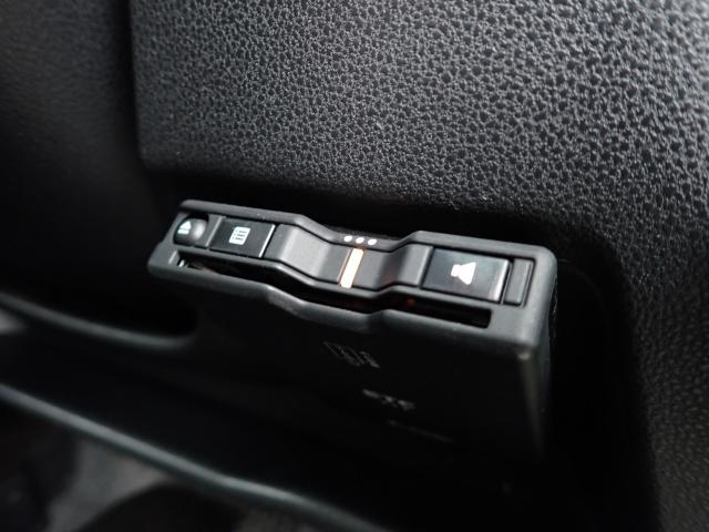 ハイゼットカーゴ クルーズSAIII ナビ ETC キーレス 衝突回避軽減 横滑り防止装置 トラクションコントロール アイドリングストップ 両側スライドドア パワステ パワーウィンドウ ABS(12枚目)