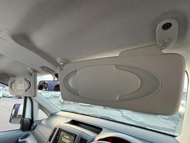 ＮＶ２００バネットバン ＤＸ　キーレス　バックカメラ　横滑り防止装置　衝突回避軽減　Ｂｌｕｅｔｏｏｔｈ再生　ＡＢＳ　パワステ　パワーウィンドウ（14枚目）