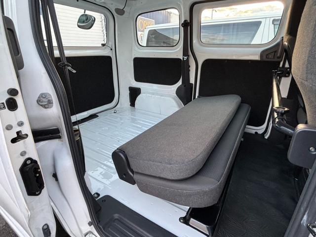 ＮＶ２００バネットバン ＤＸ　キーレス　バックカメラ　横滑り防止装置　衝突回避軽減　Ｂｌｕｅｔｏｏｔｈ再生　ＡＢＳ　パワステ　パワーウィンドウ（17枚目）