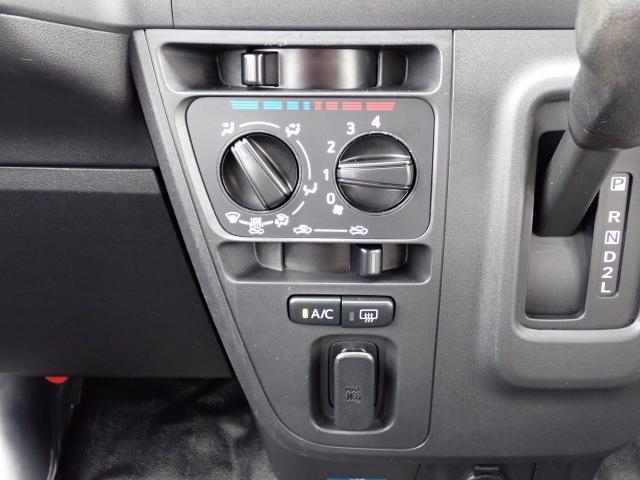 ハイゼットカーゴ スペシャルＳＡＩＩＩ　ナビ　ＥＴＣ　衝突回避軽減　横滑り防止装置　アイドリングストップ（18枚目）