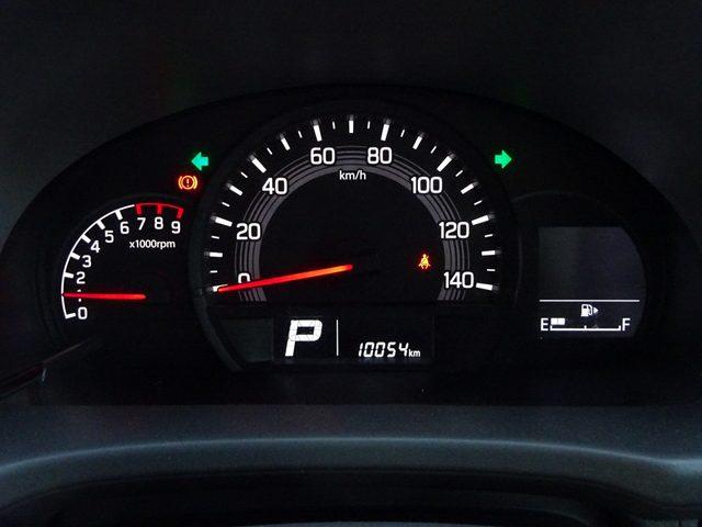 エブリイ ＰＡリミテッド　キーレス　ＥＴＣ　衝突回避軽減　横滑り防止装置　両側スライドドア　パワステ　パワーウィンドウ　ＡＢＳ（7枚目）