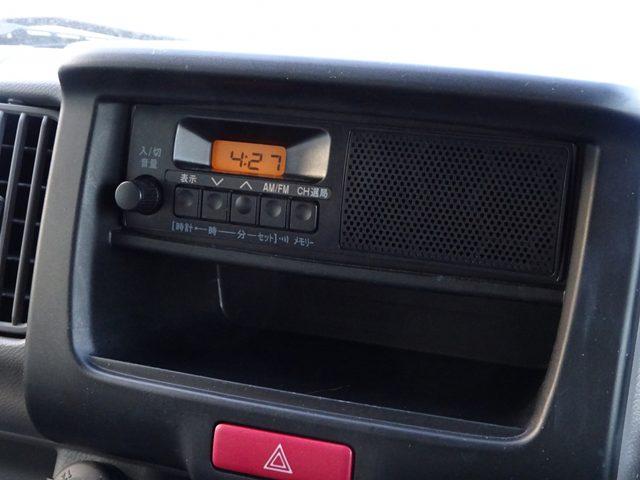 エブリイ ＰＡリミテッド　キーレス　ＥＴＣ　衝突回避軽減　横滑り防止装置　両側スライドドア　パワステ　パワーウィンドウ　ＡＢＳ（10枚目）