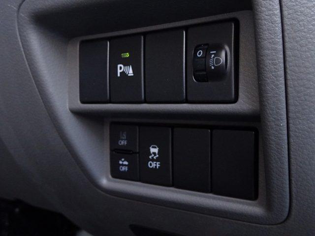 エブリイ ＰＡリミテッド　キーレス　ＥＴＣ　衝突回避軽減　横滑り防止装置　両側スライドドア　パワステ　パワーウィンドウ　ＡＢＳ（11枚目）