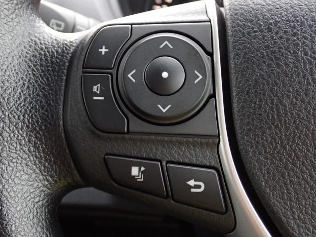 ノア X ナビ バックカメラ ETC キーレス 両側電動スライドドア 衝突回避軽減 横滑り防止装置 トラクションコントロール MTモード付 クルーズコントロール LEDヘッドライト ウィンカーミラー 3列シート(16枚目)