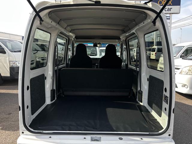 ハイゼットカーゴ ＤＸ　ＳＡＩＩＩ　ＤＸ　ＨＲ　ＳＡ３　ナビ　キーレス　ＰＳ　ＰＷ　ＡＢＳ　横滑り防止装置　衝突回避軽減　アイドリングストップ（8枚目）