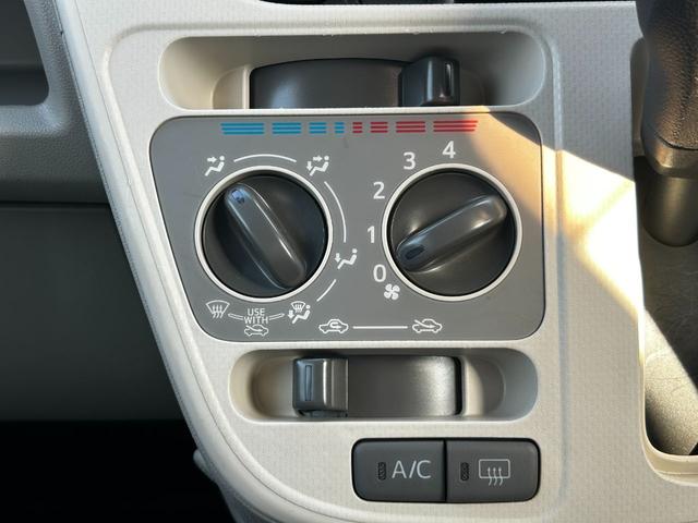 ムーヴ L SAIII 純正ナビ ETC キーレス 衝突回避軽減 横滑り防止装置 アイドリングストップ ベンチシート CD パワステ パワーウィンドウ ABS(17枚目)