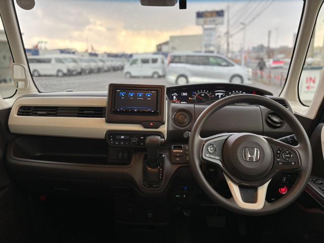 Ｎ－ＢＯＸ Ｌ　ナビ　ＥＴＣ　スマートキー　バックカメラ　ベンチシート　両側スライドドア片側電動スライドドア　衝突回避軽減　横滑り防止装置　プッシュスタート　ウィンカーミラー　車線逸脱警報　ＬＥＤヘッドライト（2枚目）