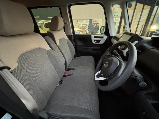 Ｎ－ＢＯＸ Ｌ　ナビ　ＥＴＣ　スマートキー　バックカメラ　ベンチシート　両側スライドドア片側電動スライドドア　衝突回避軽減　横滑り防止装置　プッシュスタート　ウィンカーミラー　車線逸脱警報　ＬＥＤヘッドライト（4枚目）