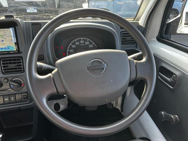 ＮＴ１００クリッパートラック ＤＸ　ナビ　ＥＴＣ　横滑り防止装置　パワステ　ＡＢＳ　最大積載量３５０キロ（16枚目）