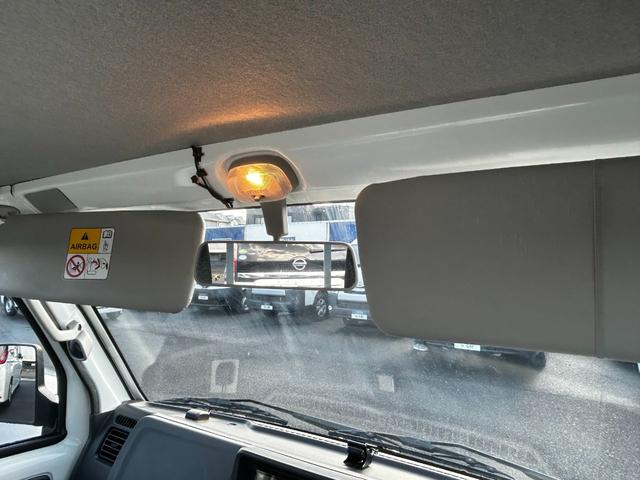 ＮＴ１００クリッパートラック ＤＸ　ナビ　ＥＴＣ　横滑り防止装置　パワステ　ＡＢＳ　最大積載量３５０キロ（23枚目）