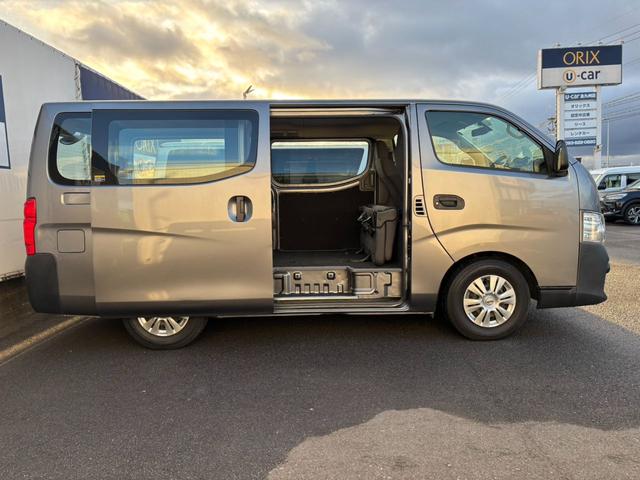 NV350キャラバンバン ロングDX ナビ ETC バックカメラ TV キーレス PS PW 両側スライドドア 衝突回避軽減 横滑り防止装置(27枚目)
