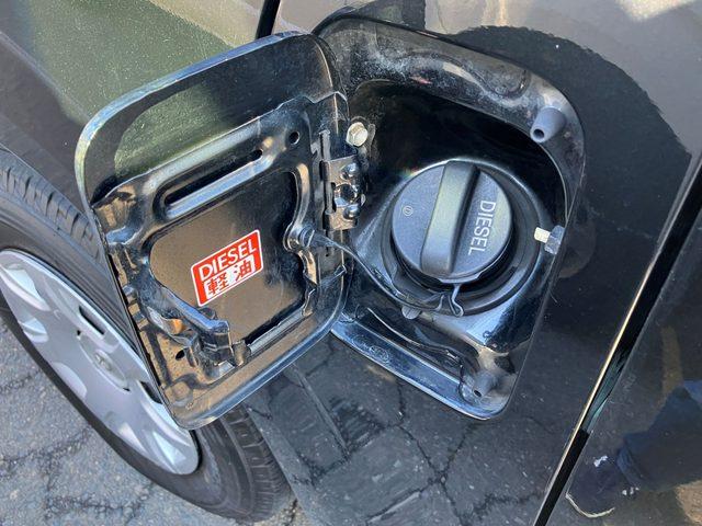 ハイエースバン ロングスーパーＧＬ　ナビ　ＴＶ　バックカメラ　ＥＴＣ　スマートキー　プッシュスタート　衝突回避軽減　横滑り防止装置　盗難防止装置　ＬＥＤヘッドライト　ＭＴモード付　トラクションコントロール　両側スライドドア　ＣＤ（17枚目）