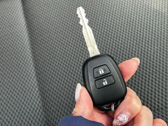 ハイエースバン ロングＤＸ　キーレス　バックカメラ　ＥＴＣ　衝突回避軽減　横滑り防止装置　両側スライドドア　パワステ　パワーウィンドウ　ＡＢＳ（11枚目）