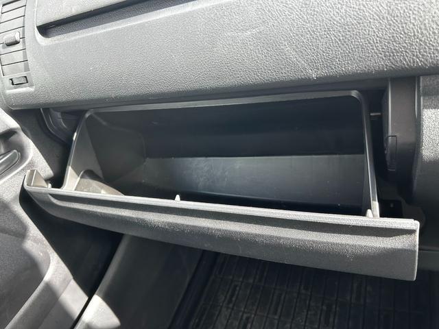 ハイエースバン ロングＤＸ　キーレス　バックカメラ　ＥＴＣ　衝突回避軽減　横滑り防止装置　両側スライドドア　パワステ　パワーウィンドウ　ＡＢＳ（26枚目）