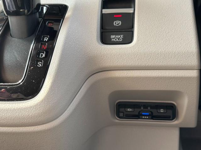 Ｎ－ＢＯＸ ベースグレード　純正ナビ　ＥＴＣ　スマートキー　バックカメラ　純正ＴＶ　クルーズコントロール　衝突回避軽減　横滑り防止装置　ＬＥＤヘッドライト　ウィンカーミラー　プッシュスタート（15枚目）