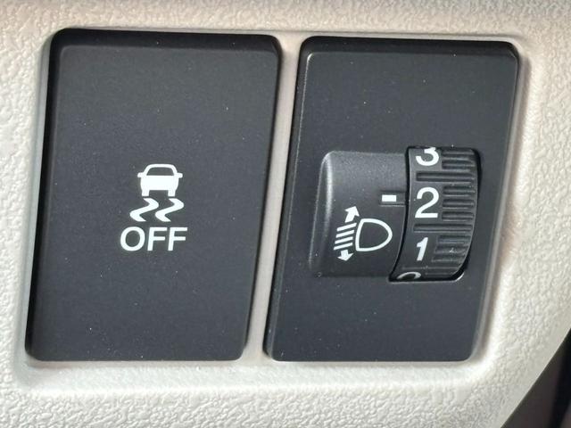 Ｎ－ＢＯＸ ベースグレード　純正ナビ　ＥＴＣ　スマートキー　バックカメラ　純正ＴＶ　クルーズコントロール　衝突回避軽減　横滑り防止装置　ＬＥＤヘッドライト　ウィンカーミラー　プッシュスタート（18枚目）