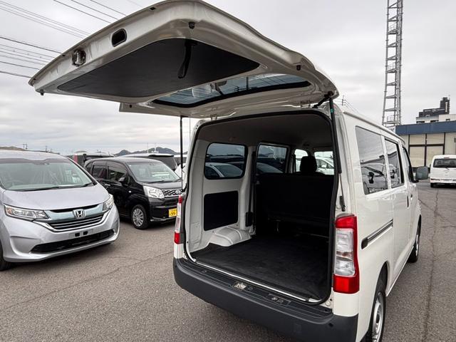 タウンエースバン ＤＸ　ＥＴＣ　ＡＢＳ　エアバック　ＰＳ　横滑り防止装置　衝突回避軽減（17枚目）