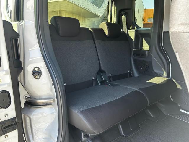 Ｎ－ＢＯＸカスタム 　ナビ　バックカメラ　ＥＴＣ　両側／片側電動スライドドア　シートヒーター　スマートキー　プッシュスタート　クルーズコントロール　衝突回避軽減　横滑り防止装置　純正アルミホイール　ＬＥＤヘッドライト（32枚目）