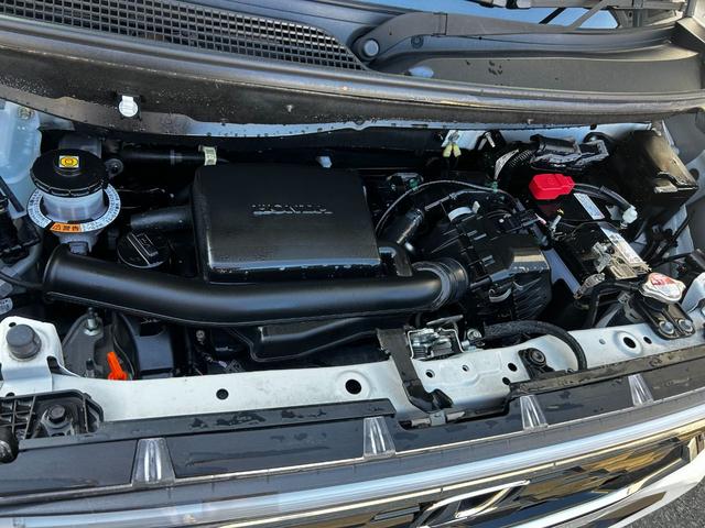 Ｎ－ＢＯＸカスタム 　ナビ　バックカメラ　ＥＴＣ　両側／片側電動スライドドア　シートヒーター　スマートキー　プッシュスタート　クルーズコントロール　衝突回避軽減　横滑り防止装置　純正アルミホイール　ＬＥＤヘッドライト（40枚目）