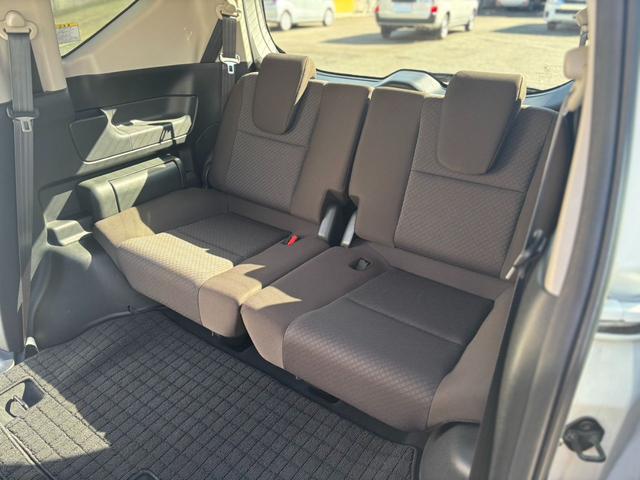 フリード Ｇ・ホンダセンシング　ナビ　ＥＴＣ　バックカメラ　スマートキー　プッシュスタート　横滑り防止装置　衝突回避軽減　車線逸脱警報　クルーズコントロール　両側電動スライドドア（25枚目）