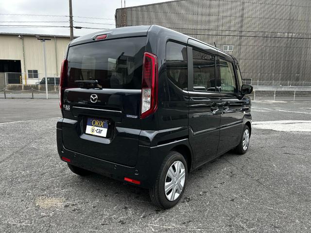 ���ÎԂ̋����Ƃ���͂܂��ɒ��Âł��邱�ƁB�����ڂ͂��ꂢ�����ǎ��͖�L��Ȃ�Ă��Ƃ͒���������܂���B���̓_���X�̂��Ԃ̓v���̊Ӓ�m�ɂ�錟�����󂯂����^�����̈��S�ԗ��ł��B