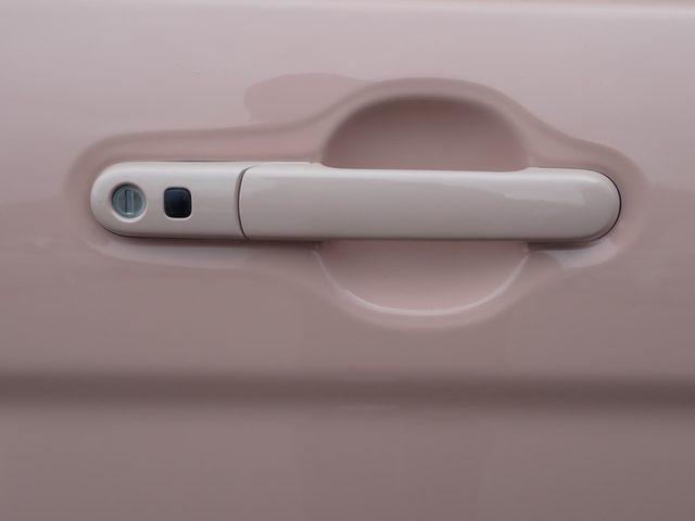 アルトラパン Ｓ　ナビ　バックカメラ　ＥＴＣ　ＴＶ　シートヒーター　スマートキー　プッシュスタート　衝突回避軽減　横滑り防止装置　アイドリングストップ　パワステ　パワーウィンドウ　ＡＢＳ（6枚目）