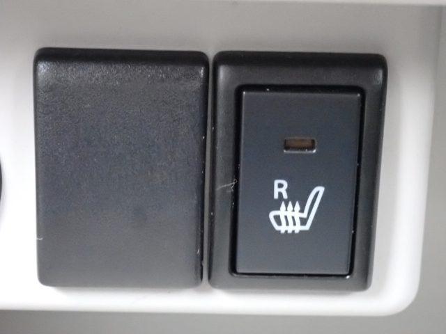 アルトラパン Ｓ　ナビ　バックカメラ　ＥＴＣ　ＴＶ　シートヒーター　スマートキー　プッシュスタート　衝突回避軽減　横滑り防止装置　アイドリングストップ　パワステ　パワーウィンドウ　ＡＢＳ（12枚目）