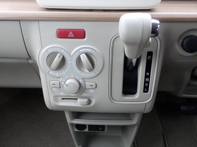 アルトラパン Ｓ　ナビ　バックカメラ　ＥＴＣ　ＴＶ　シートヒーター　スマートキー　プッシュスタート　衝突回避軽減　横滑り防止装置　アイドリングストップ　パワステ　パワーウィンドウ　ＡＢＳ（17枚目）