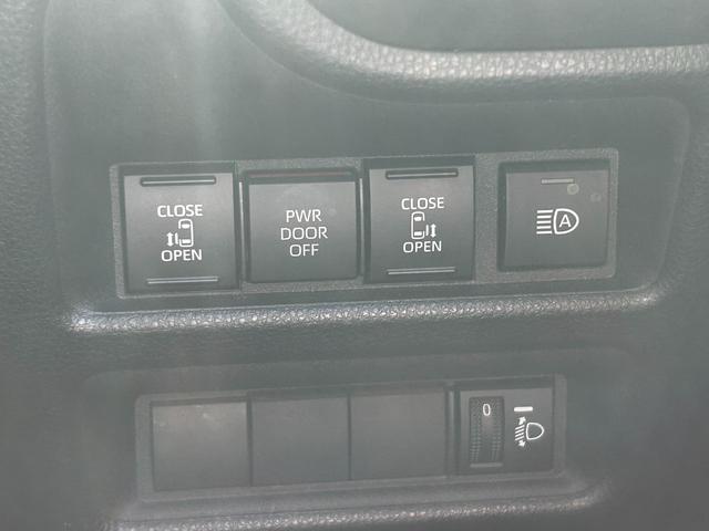 シエンタ Ｇ　ナビ　バックカメラ　ＥＴＣ　両側電動スライドドア　スマートキー　プッシュスタート　クルーズコントロール　３列シート　ＭＴモード付　衝突回避軽減　横滑り防止装置　ウィンカーミラー（9枚目）