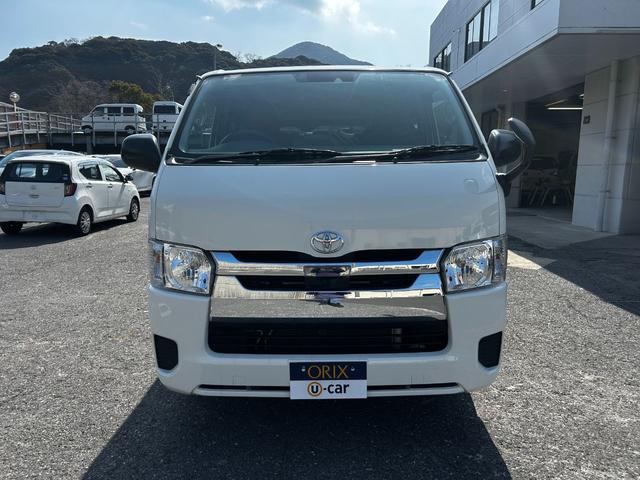 レジアスエースバン ＤＸ　ＧＬパッケージ　ナビ　キーレス　バックカメラ　ＥＴＣ　ＴＶ　衝突回避軽減　横滑り防止装置　ＡＢＳ　エアバック　ＰＳ　ＰＷ（4枚目）