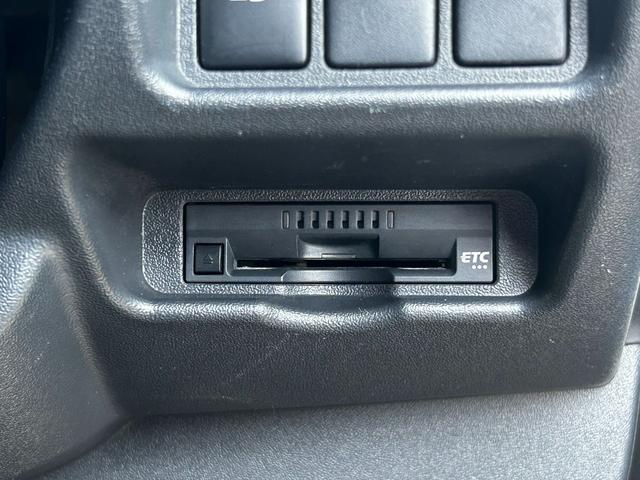 レジアスエースバン ＤＸ　ＧＬパッケージ　ナビ　キーレス　バックカメラ　ＥＴＣ　ＴＶ　衝突回避軽減　横滑り防止装置　ＡＢＳ　エアバック　ＰＳ　ＰＷ（15枚目）