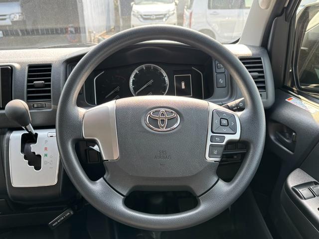 ハイエースバン ＤＸ　ＧＬパッケージ　★ナビ　キーレス　ＥＴＣ　パノラマビューモニター　衝突回避軽減　横滑り防止装置　ＡＢＳ　ＰＳ　ＰＷ（8枚目）