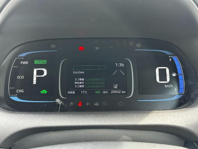 アクア Ｇ　純正ナビ　バックカメラ　ＥＴＣ　スマートキー　プッシュスタート　クルーズコントロール　衝突回避軽減　横滑り防止装置　ＬＥＤヘッドライト　ウィンカーミラー　ＰＳ　ＰＷ　ＡＢＳ（13枚目）