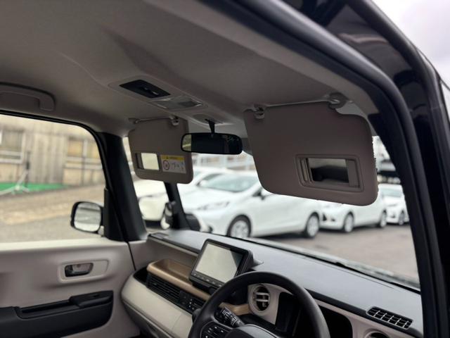 Ｎ－ＢＯＸ ベースグレード　ナビ　ＥＴＣ　　スマートキー　バックカメラ　両側スライドドア／片側電動スライドドア　クルーズコントロール　純正フロアマット　ＬＥＤヘッドライト（16枚目）