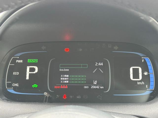 アクア Ｇ　純正マルチメディア　バックカメラ　ＥＴＣ　スマートキー　衝突回避軽減　横滑り防止装置　車線逸脱警報　ＰＳ　ＰＷ　ＡＢＳ（6枚目）