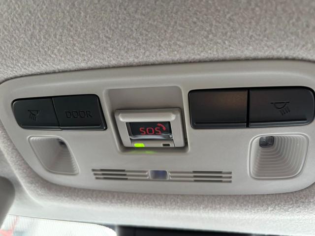 アクア Ｇ　純正マルチメディア　バックカメラ　ＥＴＣ　スマートキー　衝突回避軽減　横滑り防止装置　車線逸脱警報　ＰＳ　ＰＷ　ＡＢＳ（21枚目）