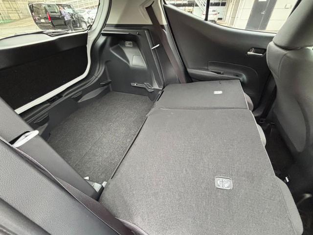 アクア Ｇ　純正マルチメディア　バックカメラ　ＥＴＣ　スマートキー　衝突回避軽減　横滑り防止装置　車線逸脱警報　ＰＳ　ＰＷ　ＡＢＳ（28枚目）