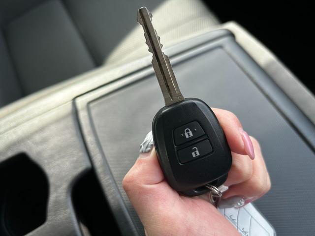 ハイエースバン ロングＤＸ　ナビ　バックカメラ　ＥＴＣ　キーレス　衝突回避軽減　横滑り防止装置　両側スライドドア　ＰＳ　ＰＷ　ＡＢＳ（23枚目）