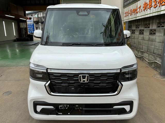 Ｎ－ＢＯＸカスタム ベースグレード　オプションカラー　新車（10枚目）