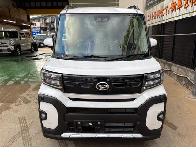タント ファンクロスターボ　オプションカラー　新車（10枚目）