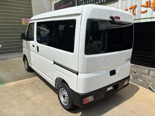 ハイゼットカーゴ ＤＸ　４ＷＤ　新車（5枚目）