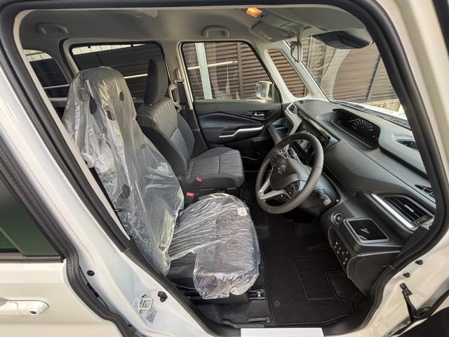 ソリオ ハイブリッドＭＺ　オプションカラー　全方位モニタ付きナビ　新車（12枚目）