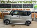 スペーシアカスタム ハイブリッドＸＳターボ　オプションカラー　全方位モニタ付き９インチナビ　新車（3枚目）
