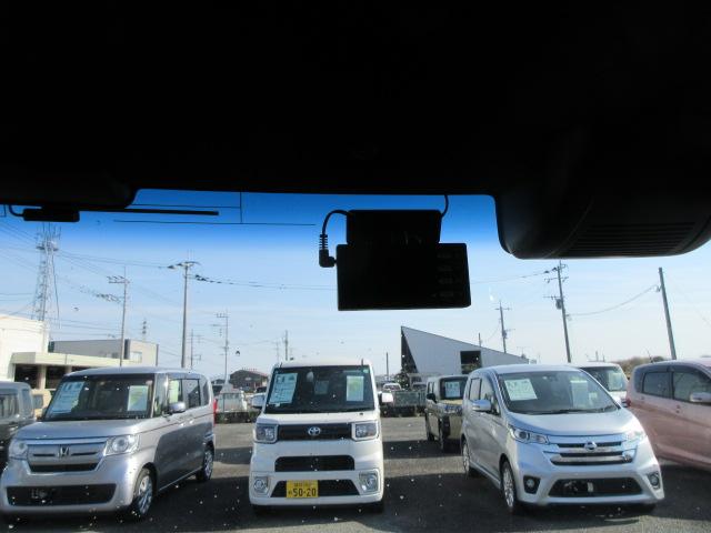 Ｎ－ＢＯＸカスタム Ｇ・Ｌホンダセンシング　２年保証　メモリーナビ　フルセグ　バックカメラ　ＬＥＤライト　ドラレコ　ＥＴＣ（9枚目）